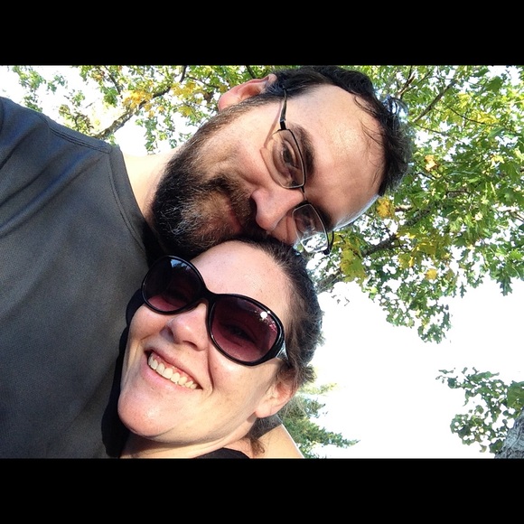 Meet your Posher, Erica - Picture 1 of 1